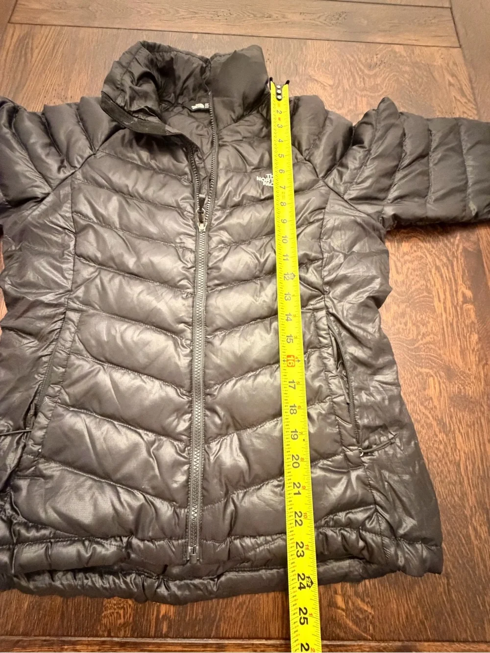 The North Face 550 Fill Diwn Women’s Black  Puffer Jacket Size Medium